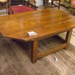 380 7656 COFFEE TABLE